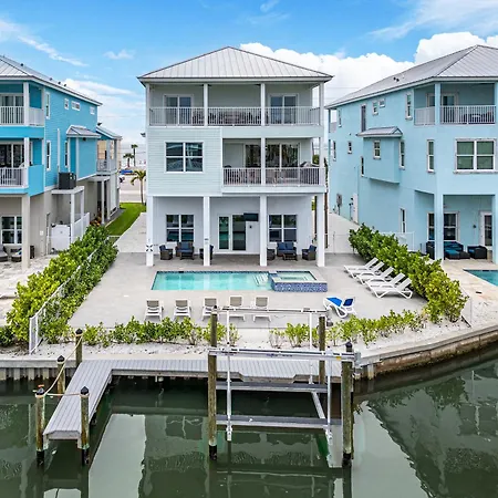 661 Estero Blvd 